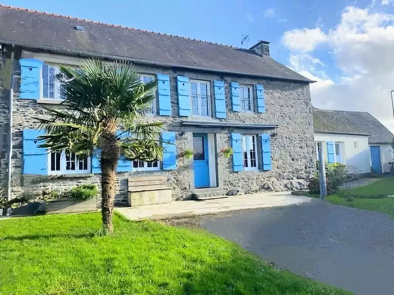 Maison, 166 m²