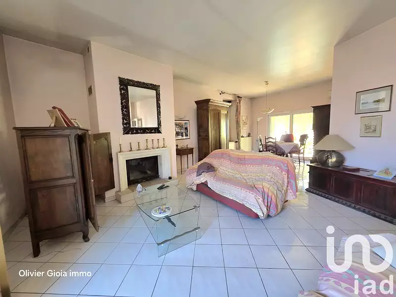 Maison, 180 m²
