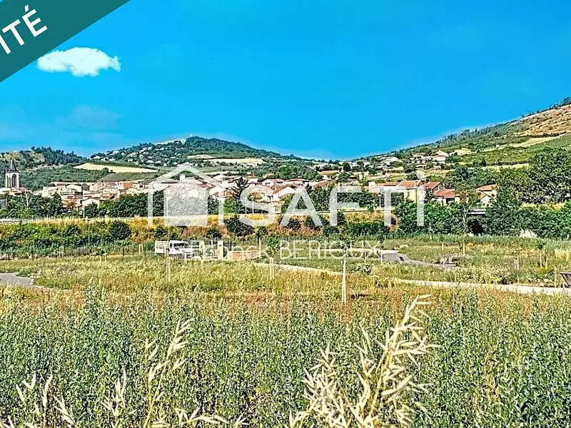 Terrain, 604 m²