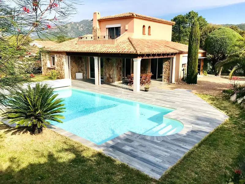 Maison, 103 m²
