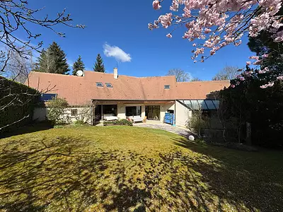 Maison, 240 m²