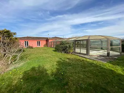 Maison, 159 m²