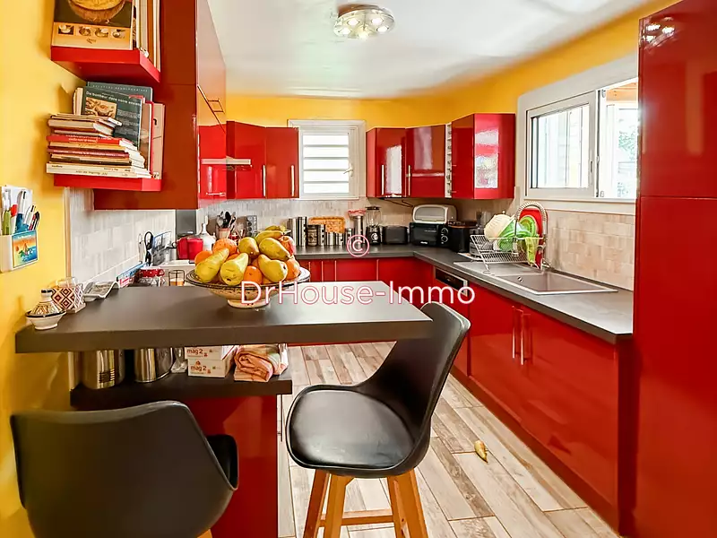 Maison, 217 m²