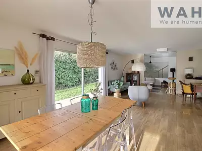 Maison, 151 m²