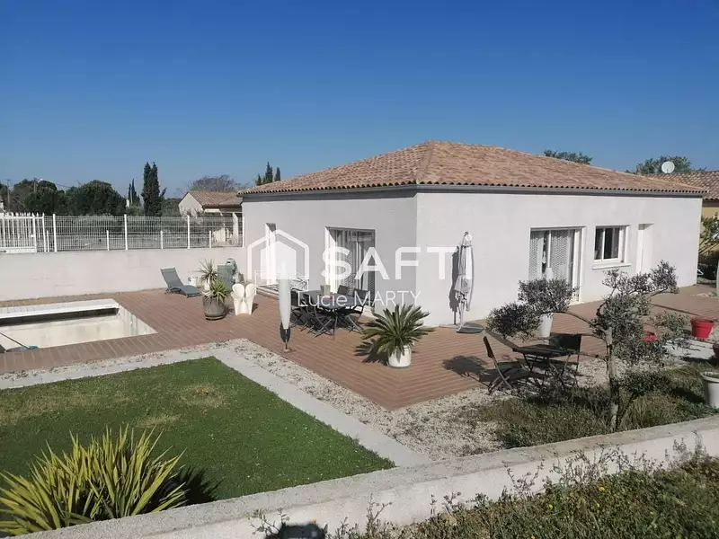 Maison, 114 m²