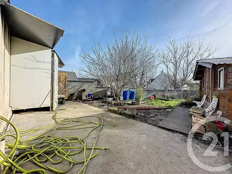 Divers, 281 m²