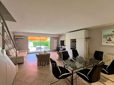 Maison, 75 m²