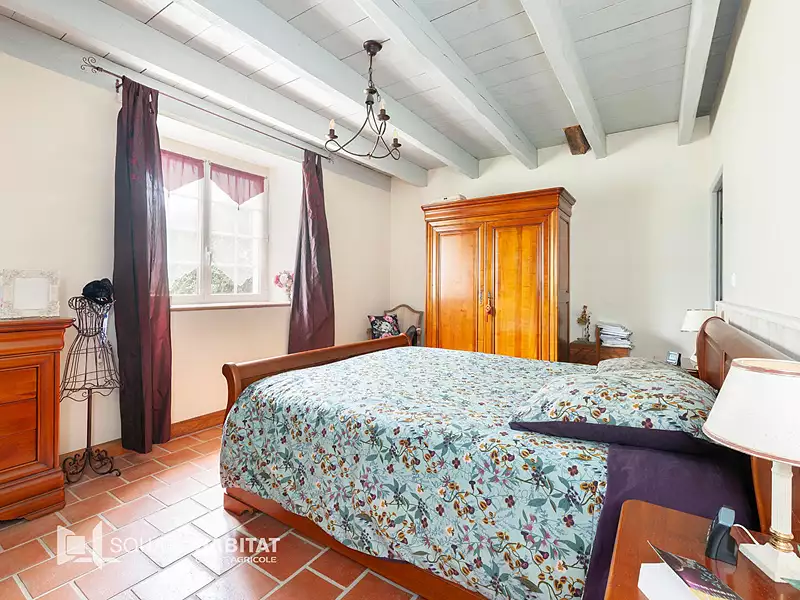 Maison, 232 m²