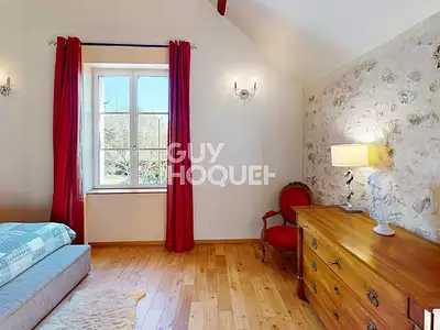 Maison, 225 m²