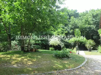 Maison, 219 m²