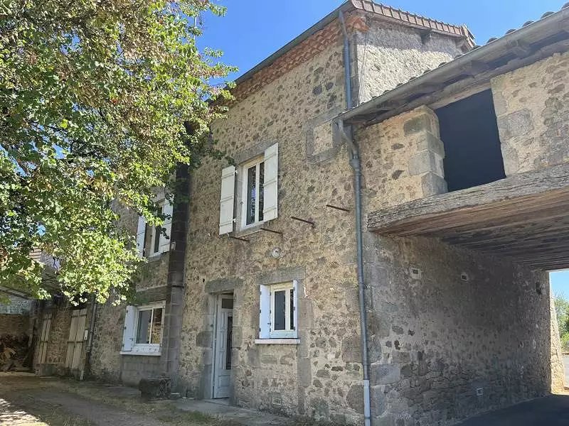 Maison, 141 m²