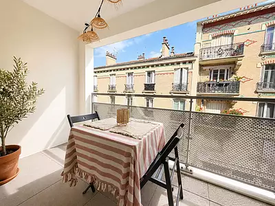 265 000 € 6 625 €/m² Appartement • 40 m² • 2 pièces • 1 chambre Alfortville (94140)