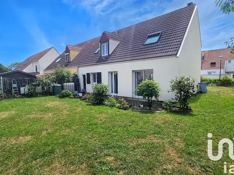 Maison, 116 m²