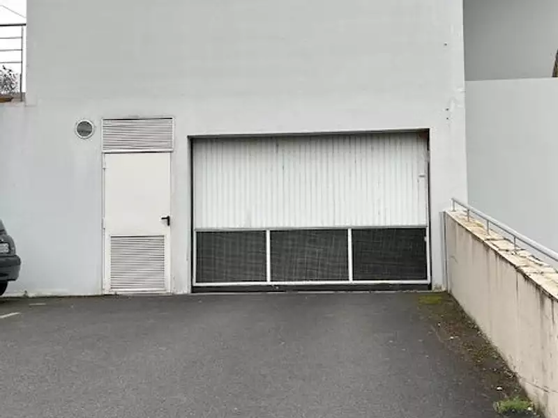 Parking, 15 m²