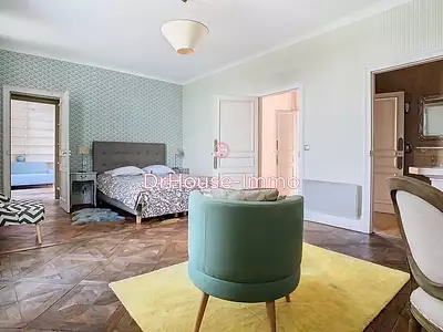 Maison, 284 m²