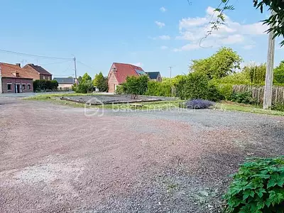 Terrain, 1 329 m²