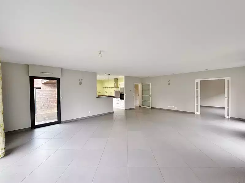 Maison, 162 m²