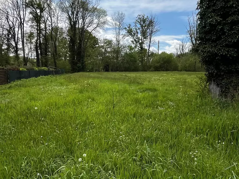 Terrain, 421 m²