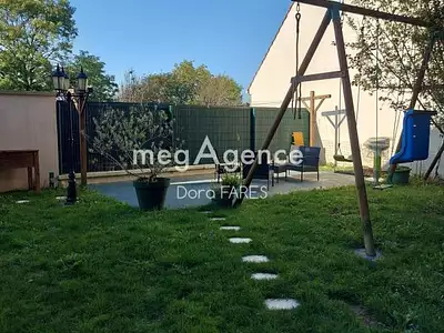 Maison, 165 m²