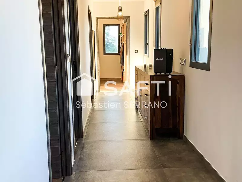Maison, 101 m²