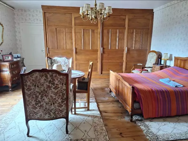 Maison, 269 m²