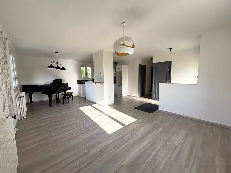 Maison, 77 m²