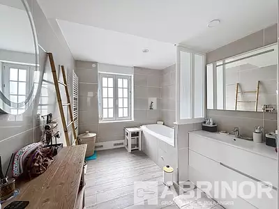 Maison, 190 m²