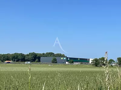 Terrain, 5 764 m²