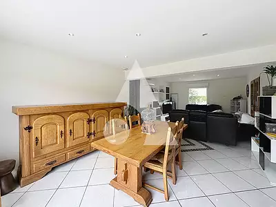 Maison, 180 m²