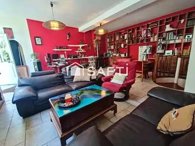 Maison, 208 m²