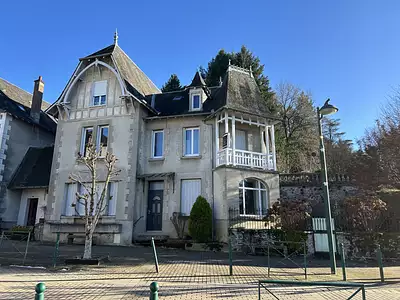 Maison, 308 m²