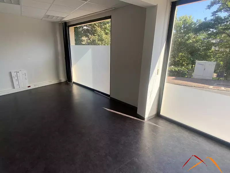 Divers, 248 m²