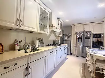 Maison, 350 m²