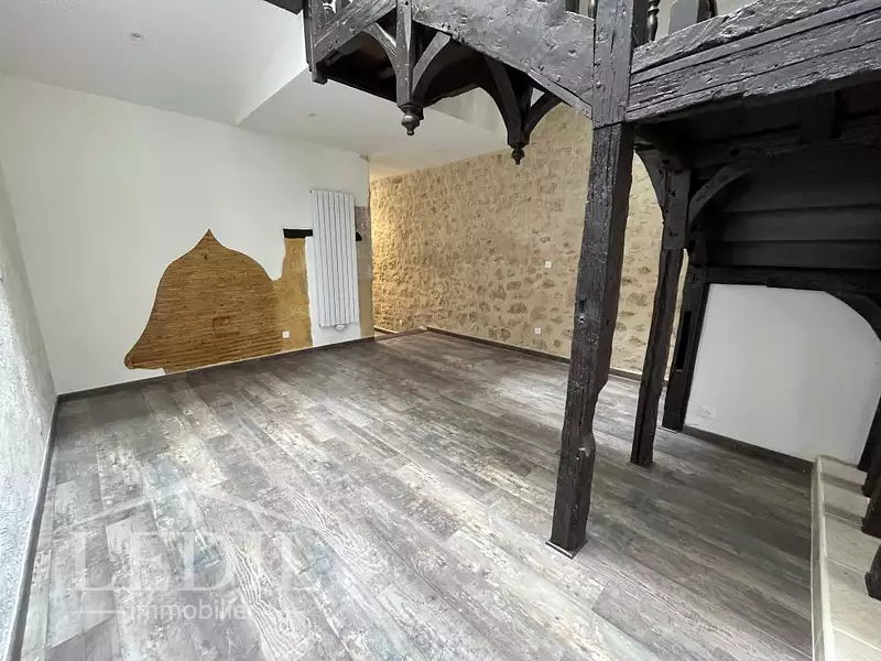 Maison, 166 m²
