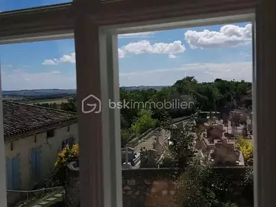 Maison, 220 m²