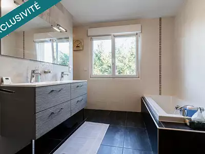Maison, 145 m²
