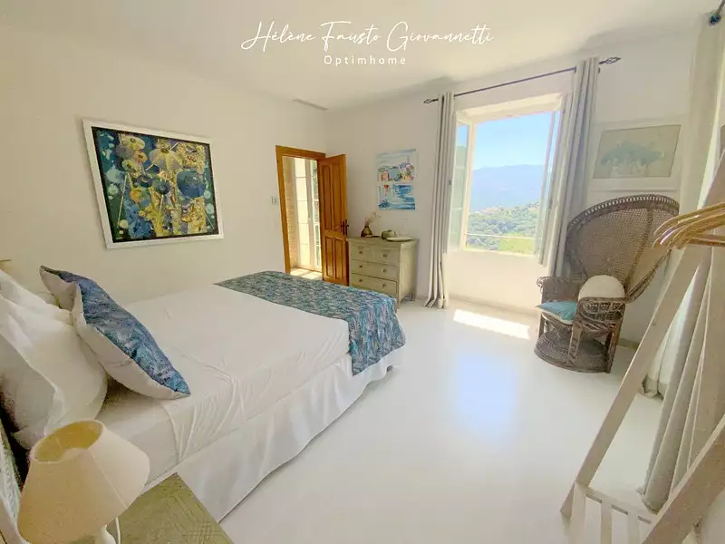 Maison, 175 m²