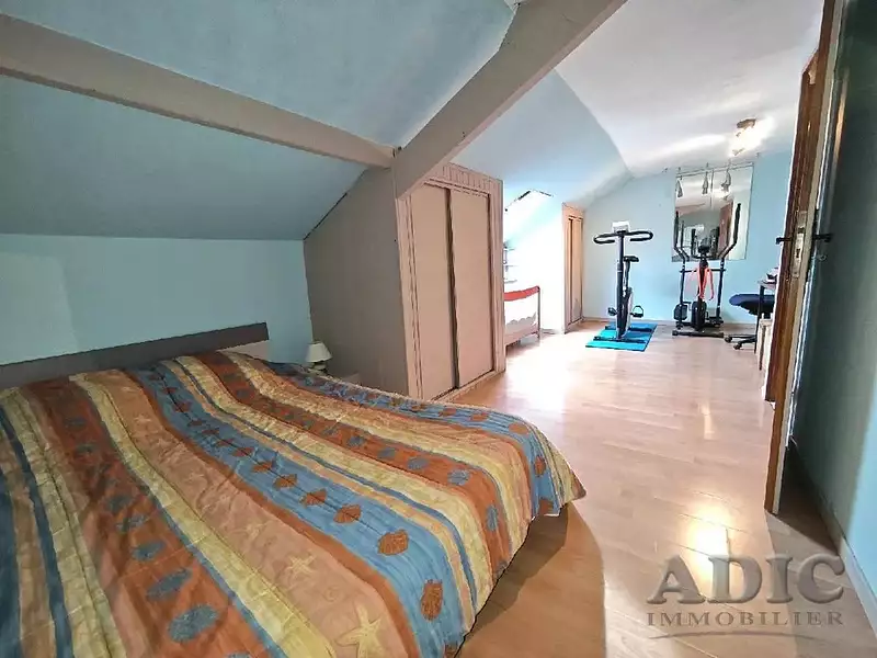 Maison, 177 m²