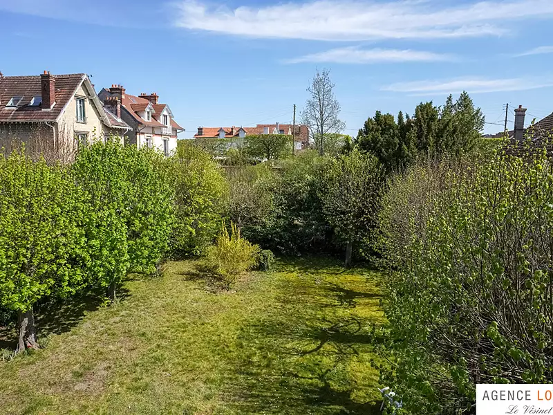 Maison, 210 m²