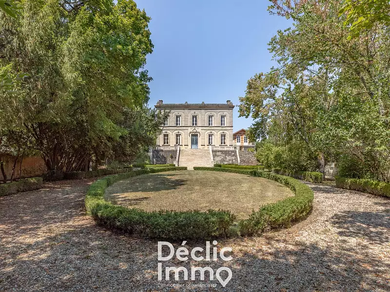 Maison, 484 m²