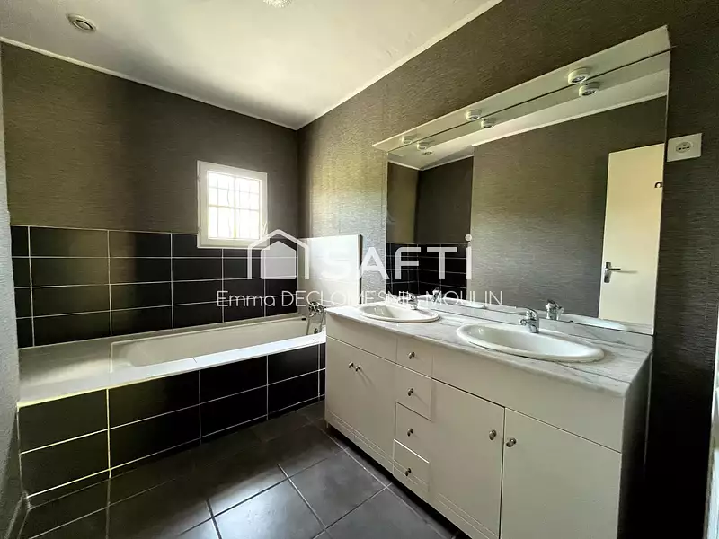 Maison, 84 m²