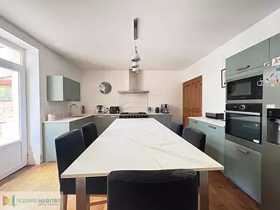 Maison, 239,83 m²