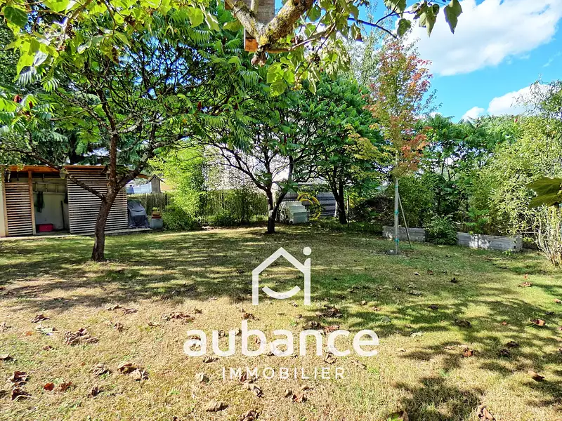Maison, 220 m²