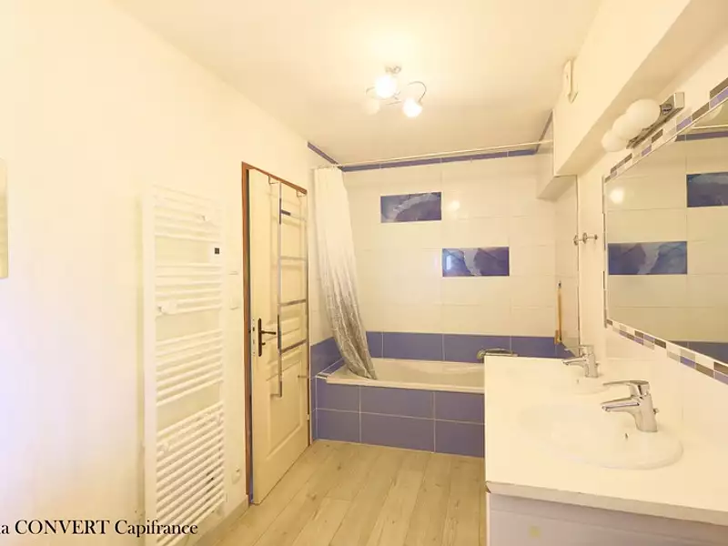 Maison, 137 m²