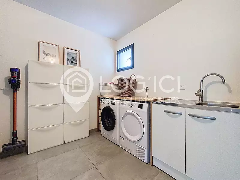 Maison, 158 m²