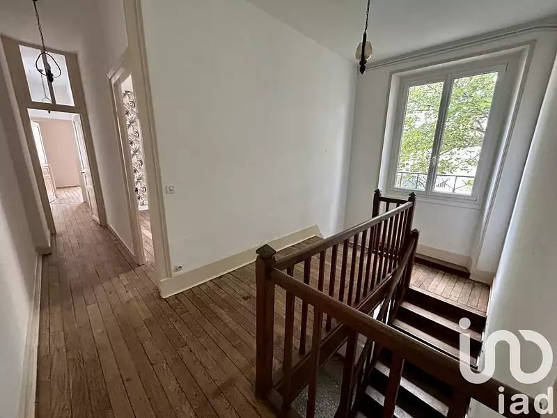 Maison, 242 m²