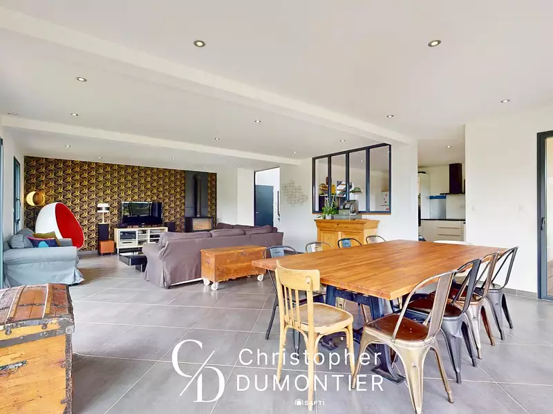 Maison, 205 m²