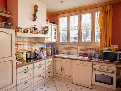 Immeuble, 270 m²