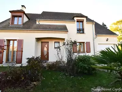 Maison, 185 m²