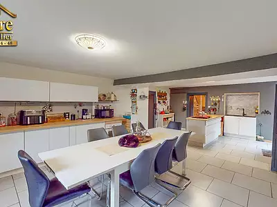 Maison, 288 m²